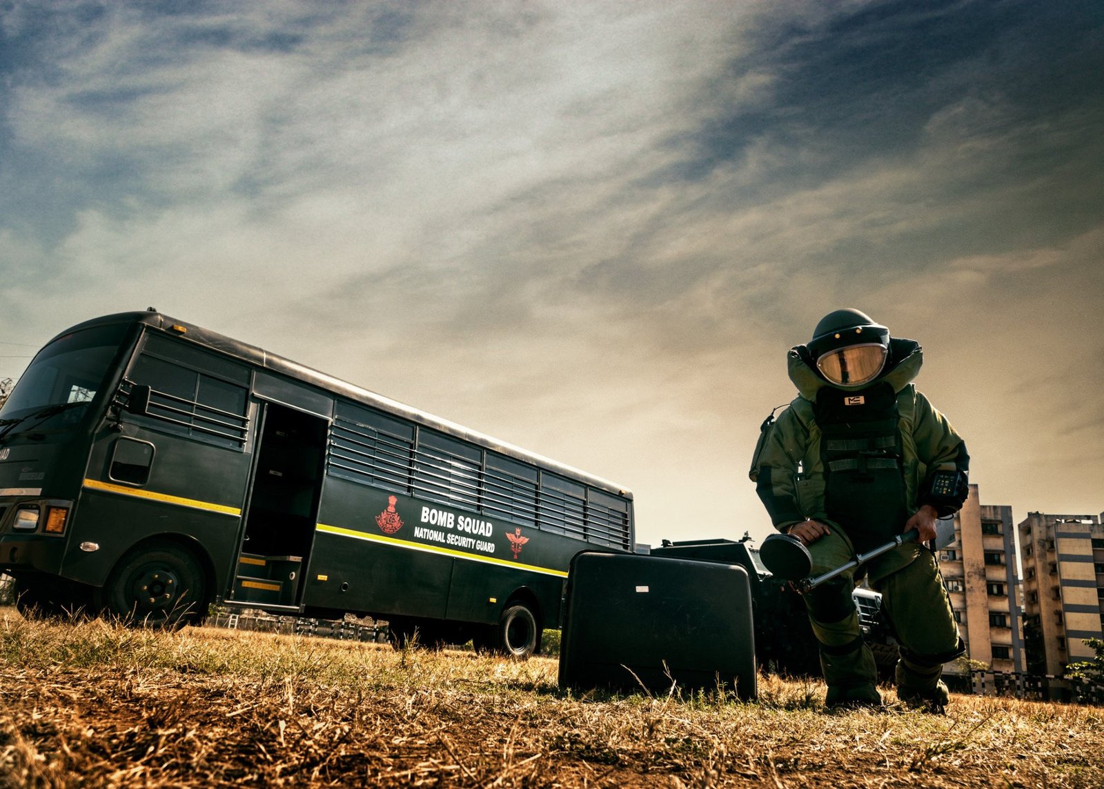 An NSG bomb-disposal specialist with protective equipment during training.